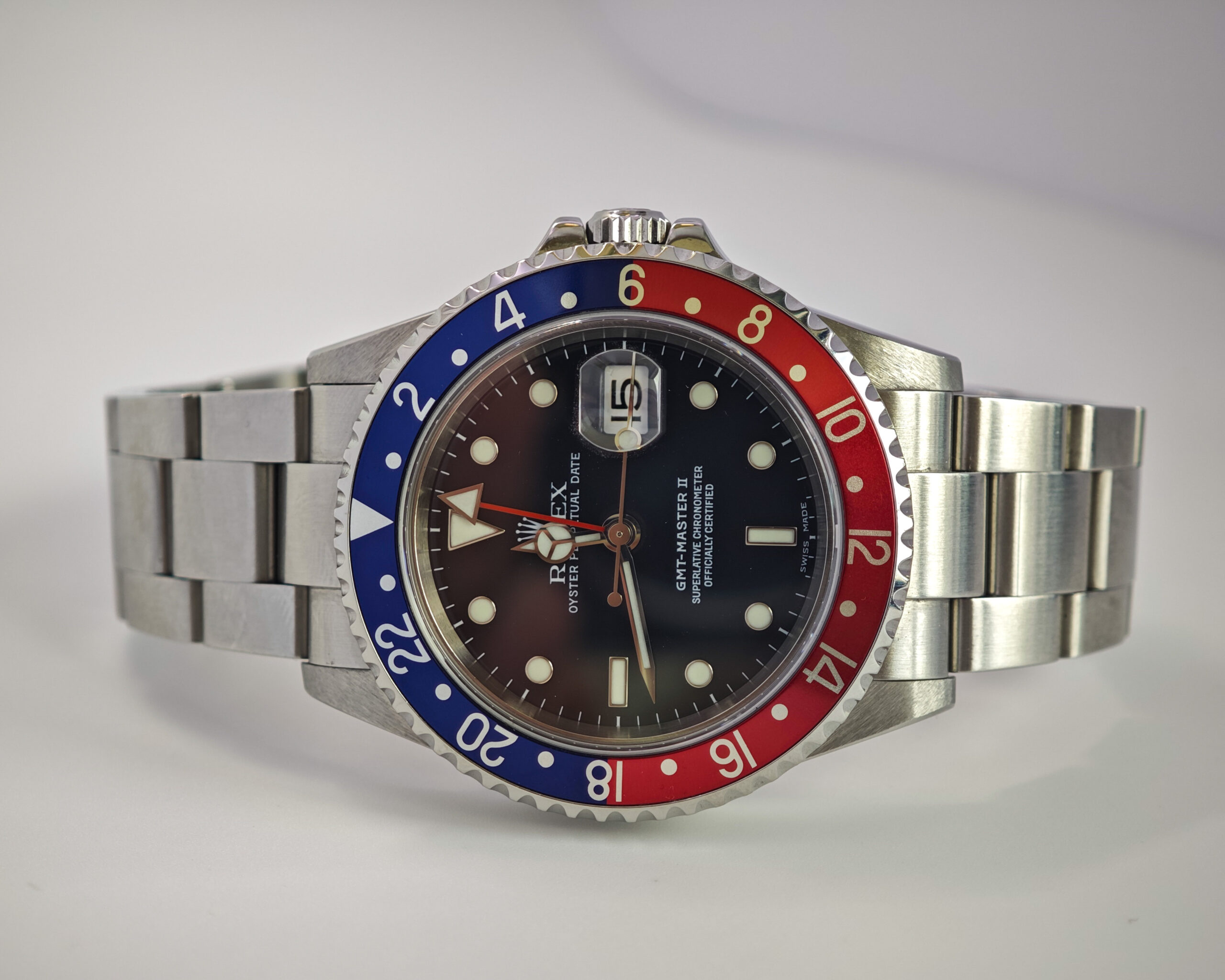 Rolex GMT - Master II Pepsi - Image 10