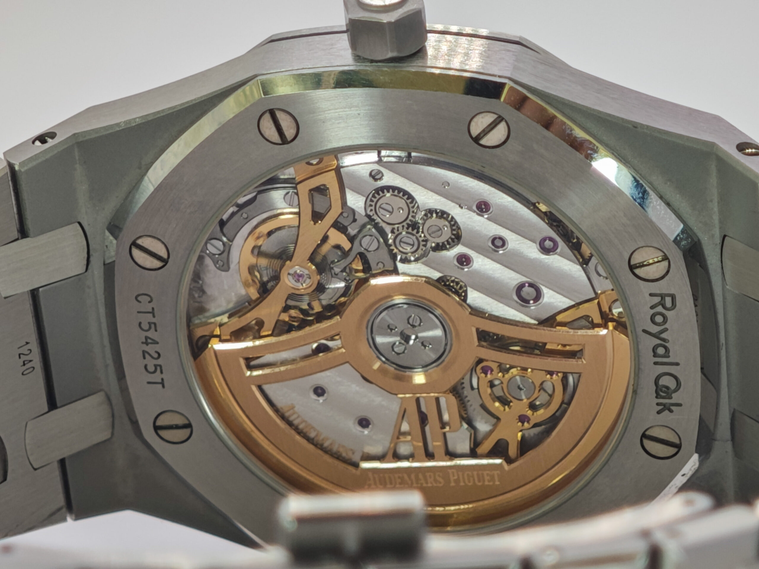 Audemars Piguet Royal Oak Jumbo - Image 16