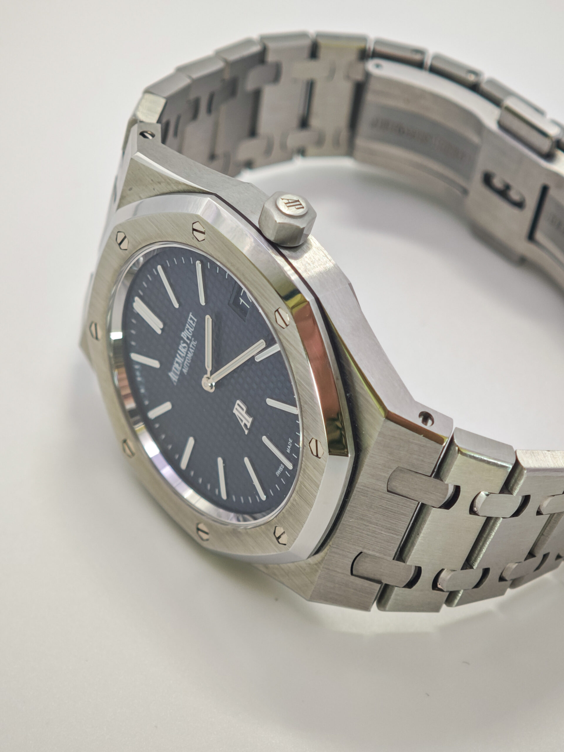 Audemars Piguet Royal Oak Jumbo - Image 19