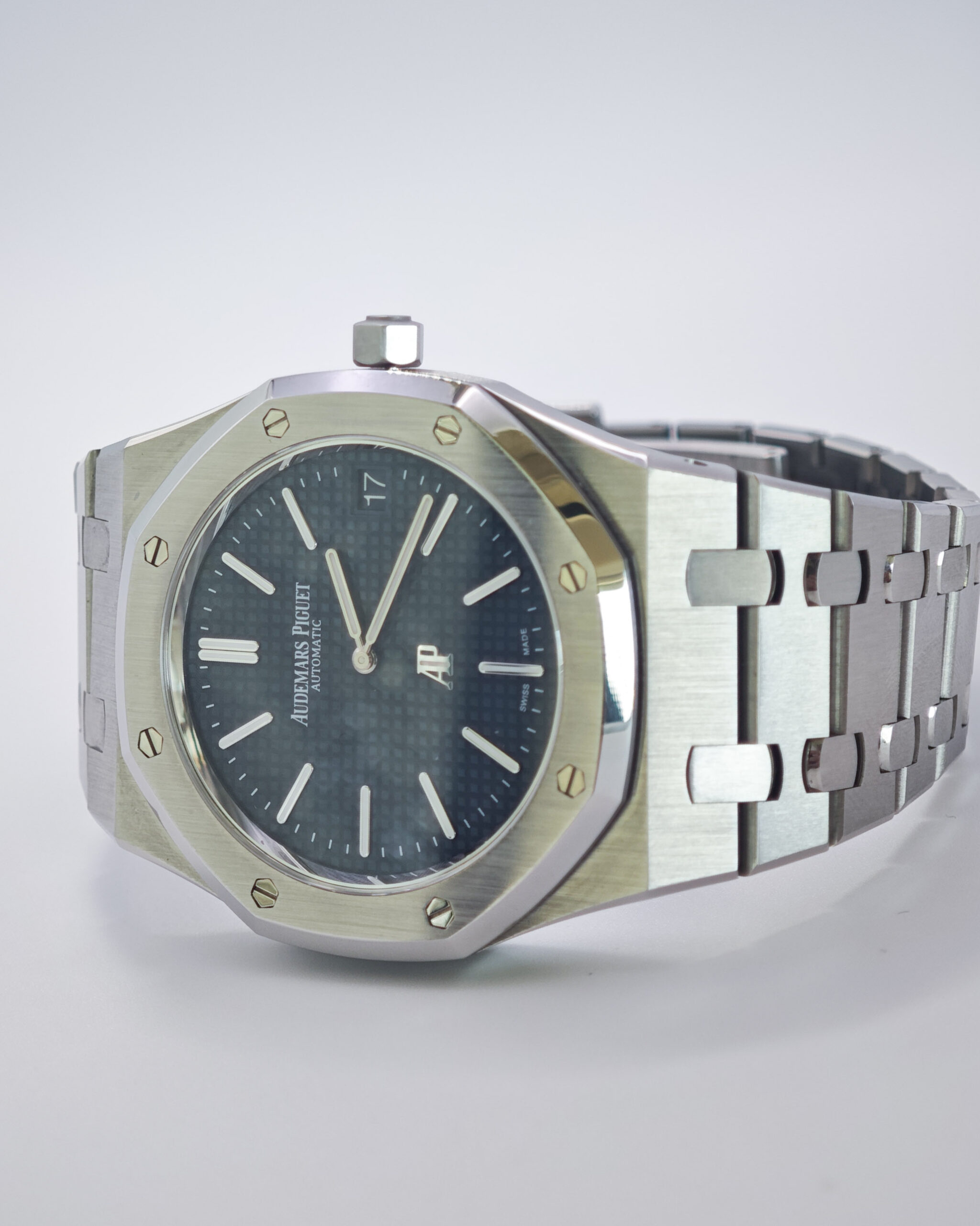 Audemars Piguet Royal Oak Jumbo - Image 20