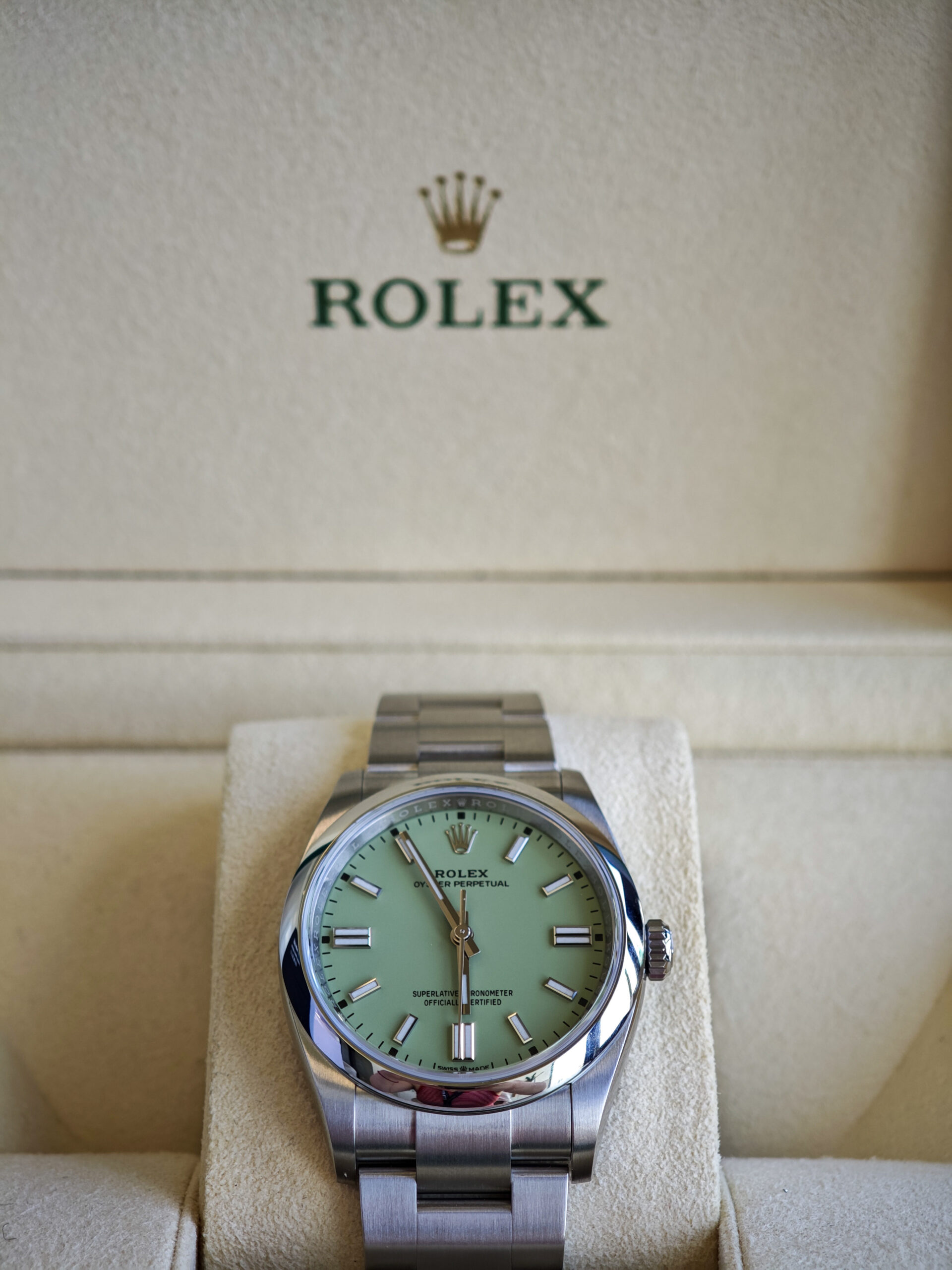 Rolex Oyster Perpetual 36 Pistachio Dial - Image 8
